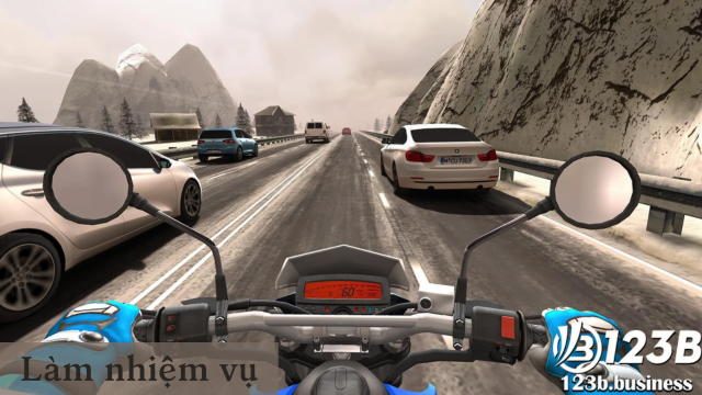 Những tính năng ưu việt của Traffic Rider bản mod so với bản thường